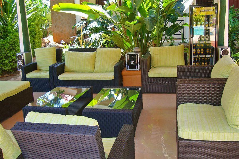 Comfort Gardens Hotel Nairobi Bagian luar foto