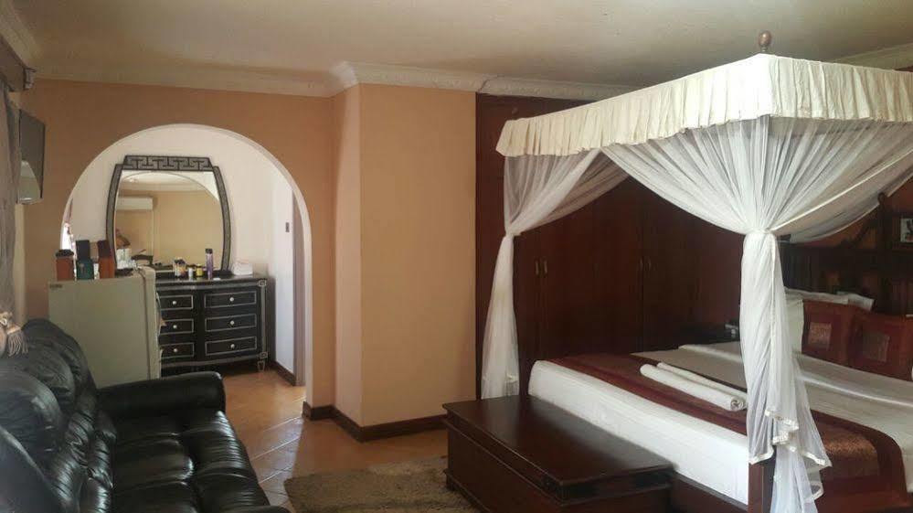 Comfort Gardens Hotel Nairobi Bagian luar foto